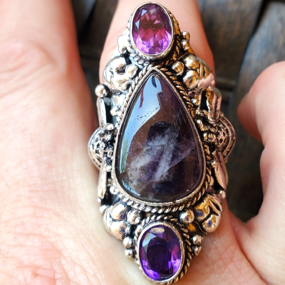 New Chevron Amethyst 925 Silver Queen Bee Statement Ring. - Picture 2 of 16